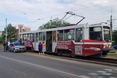 В Улан-Удэ росгвардейцы задержали неадекватного пассажира трамвая