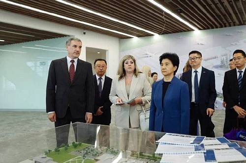 В Благовещенске с визитом находится губернатор провинции Хэйлунцзян