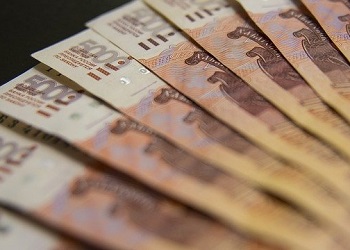 Амурчанам досрочно выплатят «майские» пенсии о пособия