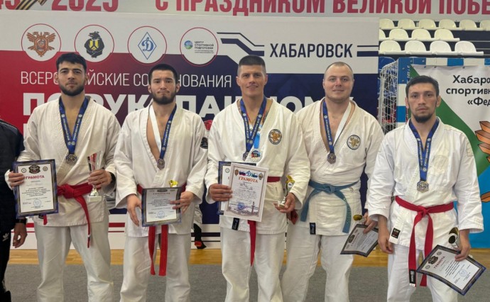 Сахалинцы привезли 5 медалей со всероссийского турнира по рукопашному бою