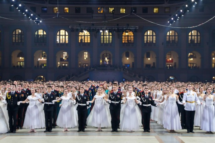 Стало известно, кто из костромичей отправится на Кремлевский бал