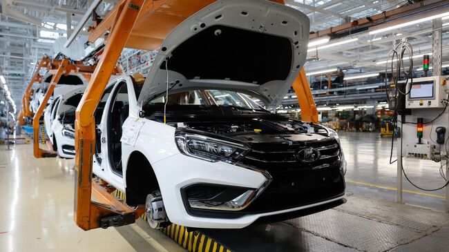 АвтоВАЗ отзывает почти 50 тысяч автомобилей