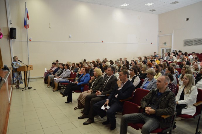 Филиал «КЧХК» принял участие в педагогической конференции в Кирово-Чепецке