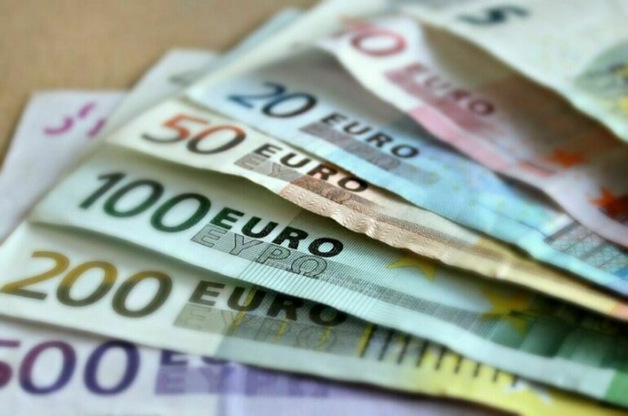 Советник Орбана: Прием Украины в ЕС обойдется в 2,5 трлн евро
