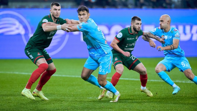 Сёмин раскритиковал качество футбола в матче "Зенита" с "Локомотивом" Сёмин раскритиковал качество футбола в матче "Зенита" с "Локомотивом"