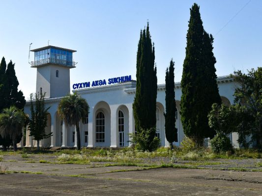Грузия требует от ICAO запретить российским авиакомпаниям летать в Сухум