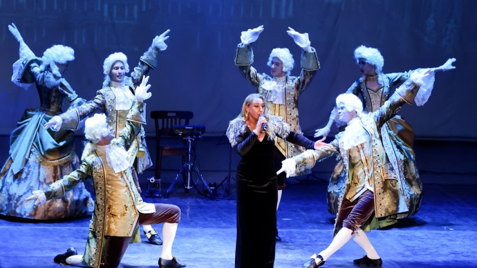 Петербургские артисты отметили 510-летие Сантьяго-де-Куба большим концертом на Острове Свободы