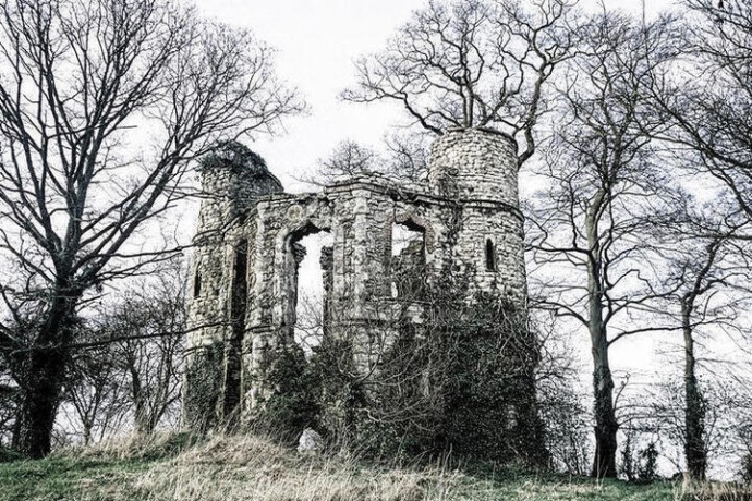 Протоиерей Смирнов перечислил «проклятые места», куда не ступала нога человека Протоиерей Смирнов перечислил «проклятые места», куда не ступала нога человека