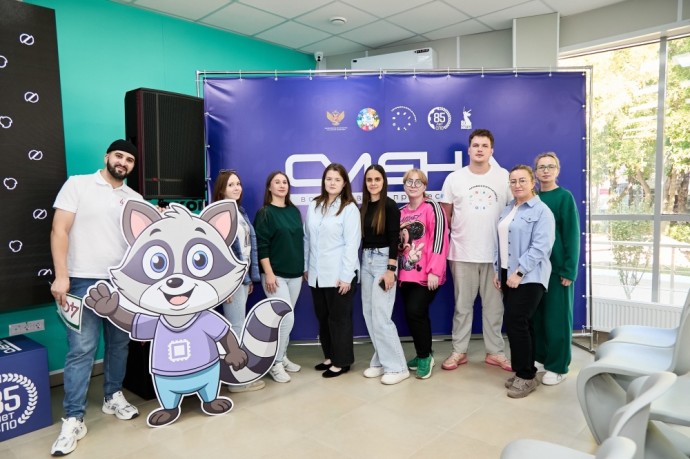 Специалисты 153 образовательных организаций России освоили программу повышения квалификации по воспитанию в системе СПО