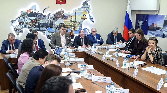 В Государственной Думе состоялось заседание рабочей группы по работе с банковским сообществом