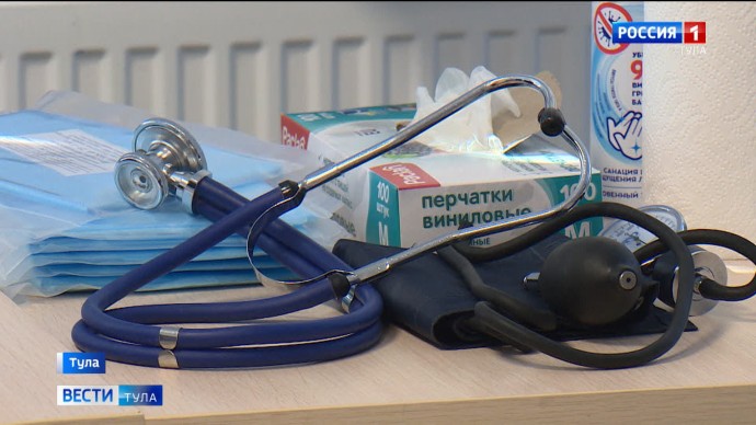 В Тульской области почти 400 медиков-пенсионеров вернулись на работу