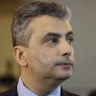 Суд Пскова назначил домашний арест политику Льву Шлосбергу