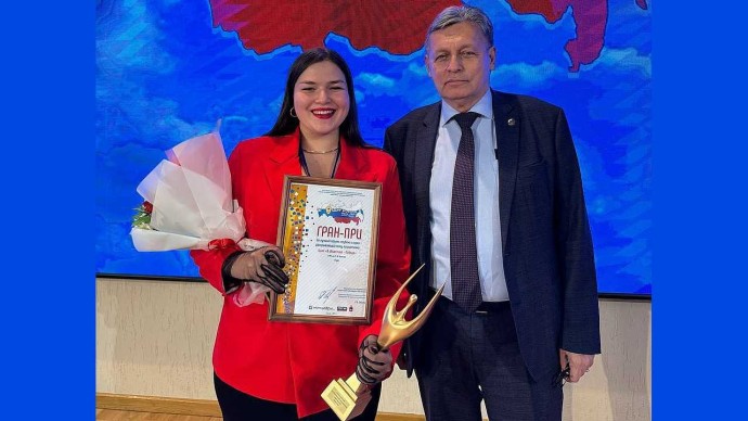 Студенты-медийщики ТГПУ им. Л. Н. Толстого взяли Гран-при на форуме «Щит России» Студенты-медийщики ТГПУ им. Л. Н. Толстого взяли Гран-при на форуме «Щит России»