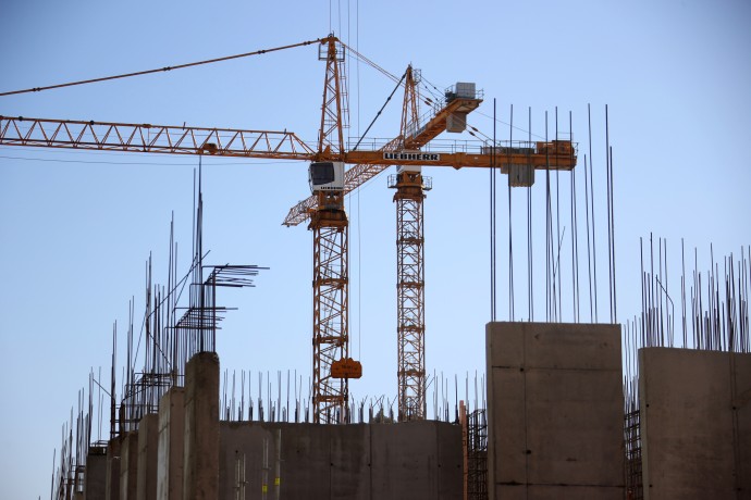 Спикер СФ считает, что надо увеличивать темпы строительства жилья в ХМАО