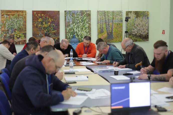 Участники программы «Герои Ярославии» разрабатывают индивидуальные проекты Участники программы «Герои Ярославии» разрабатывают индивидуальные проекты