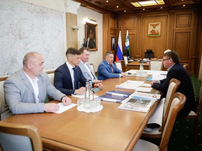 Александр Шуваев встретился с председателем Центрально-Чернозёмного банка ПАО «Сбербанк» Александр Шуваев встретился с председателем Центрально-Чернозёмного банка ПАО «Сбербанк»