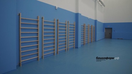 В 2026 году во всех регионах России запустят программу «Земский тренер»