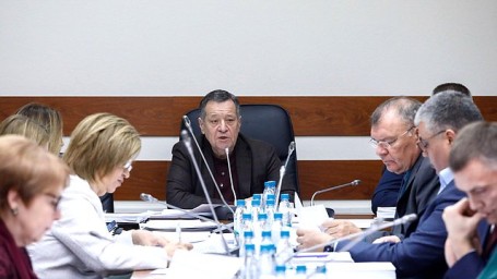 Комитет ГД по бюджету и налогам рекомендовал принять во втором чтении проект федерального бюджета на 2026-2028 гг