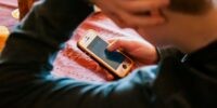 В Астрахани сотрудницу ГИБДД подозревают в передаче личных данных