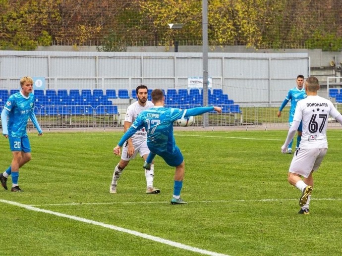 «Салют» вышел на чистое первое место за два тура до конца сезона «Салют» вышел на чистое первое место за два тура до конца сезона