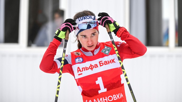 "Помчалась в аэропорт". Российская лыжница Непряева отправилась на Кубок мира "Помчалась в аэропорт". Российская лыжница Непряева отправилась на Кубок мира