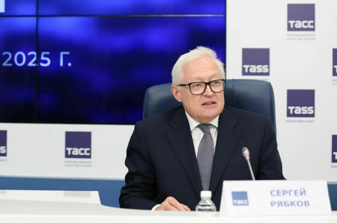 Рябков: Иран действует в рамках права на самооборону