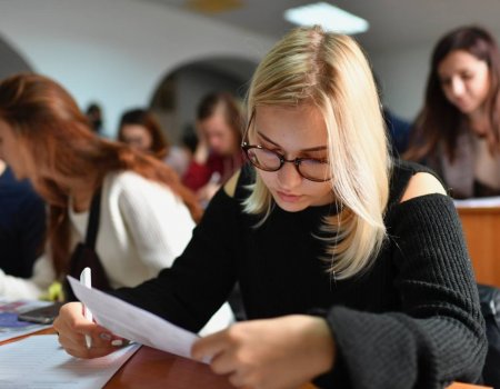 В России утвердили правила выплаты президентской стипендии