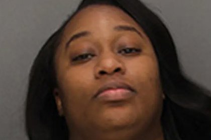 Женщина не дождалась секса и сожгла дом любовника Женщина не дождалась секса и сожгла дом любовника