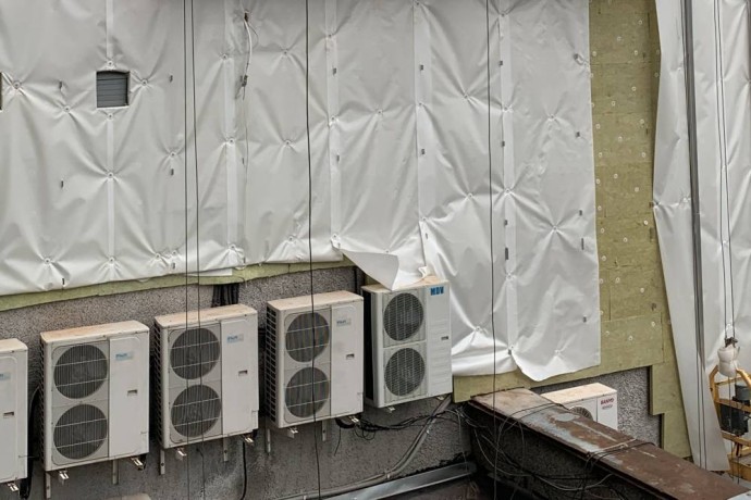 В Перми демонтировали оборудование магазина, мешавшее жителям многоквартирного дома В Перми демонтировали оборудование магазина, мешавшее жителям многоквартирного дома