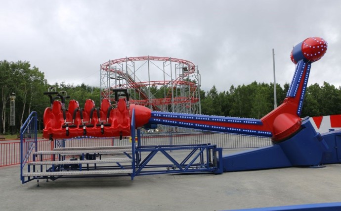 "Гусеница", "Летающие слоны" и "Биоробот" уходят на техобслуживание в парке Южно-Сахалинска