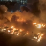 Сгорело полстоянки: во Владивостоке пожар уничтожил десятки автомобилей