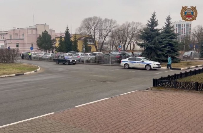 У жительницы Ярославля арестовали автомобиль за штрафы и долги