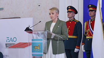 Участники СВО вносят большой вклад в воспитание молодежи – губернатор ЕАО Костюк