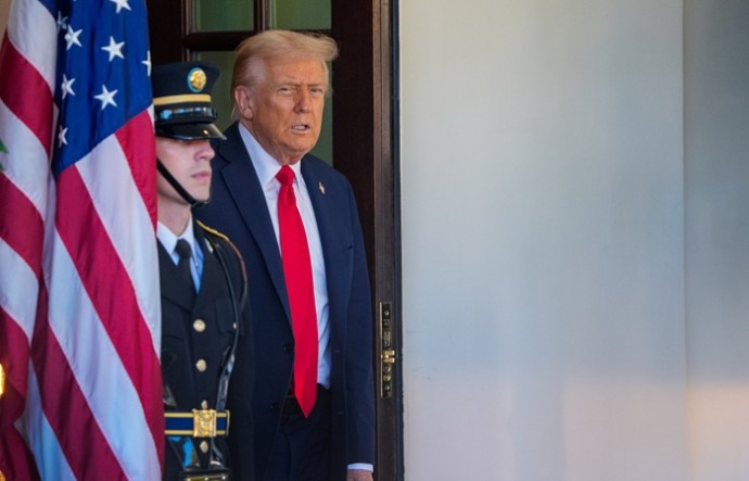 Трамп поручил обеспечить выплаты военным, несмотря на шатдаун