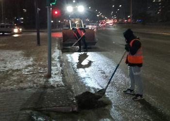Благовещенские коммунальщики перешли на усиленный режим работы