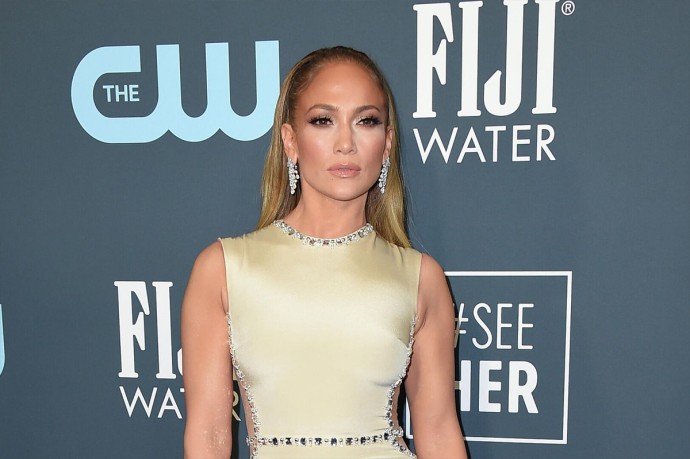 Дженнифер Лопес раскрыла имя актера, с которым у нее был лучший экранный поцелуй Дженнифер Лопес раскрыла имя актера, с которым у нее был лучший экранный поцелуй