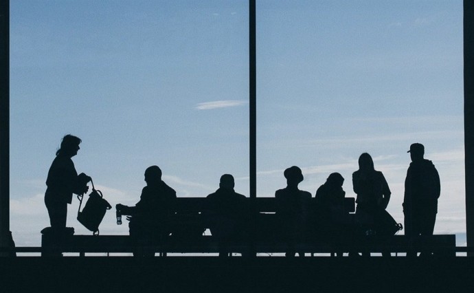 Попытка скрыться от приставов обернулась арестом: курильчанина задержали при посадке на самолет