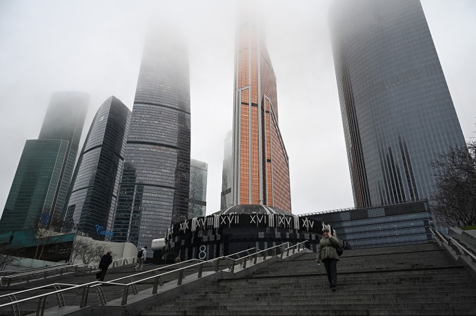 Синоптик Позднякова спрогнозировала погоду в Москве без морозов, но с туманом Синоптик Позднякова спрогнозировала погоду в Москве без морозов, но с туманом