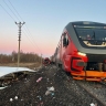 Стало известно о состоянии пострадавших из-за столкновения фуры и электрички в Ярославской области