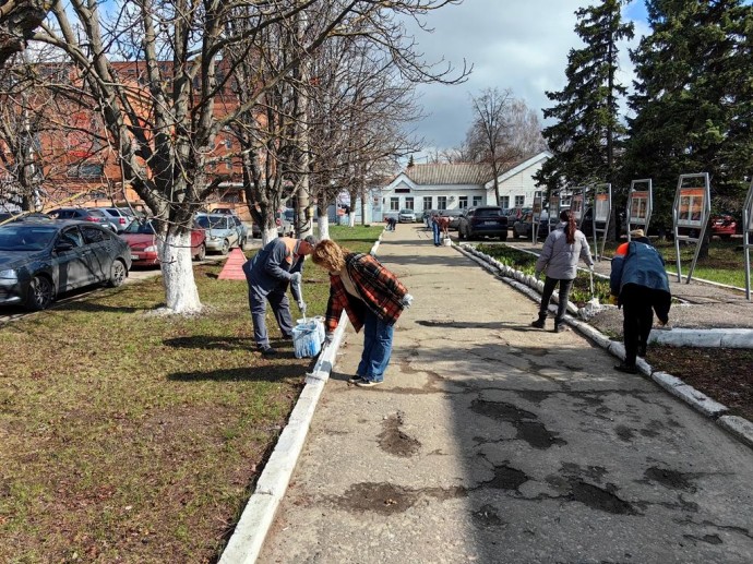 В Железнодорожном районе Пензы прошёл субботник