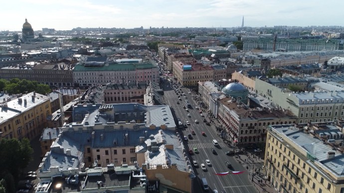 Невский проспект готовится к закрытию: 4 августа приступят к ремонту Дворцового проезда