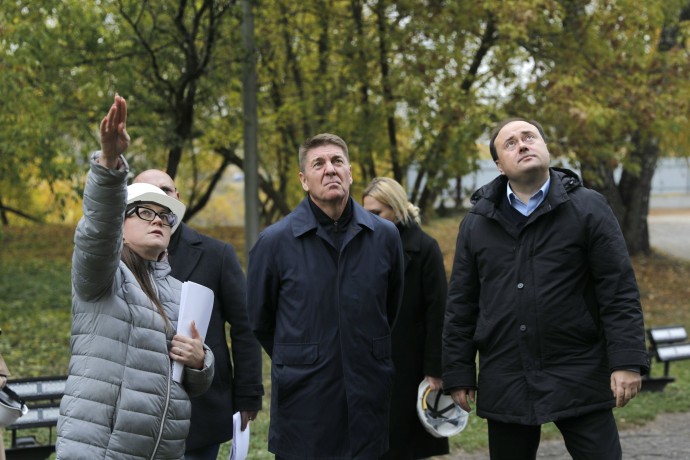 Делегация Совета Федерации знакомится с проектами комплексного развития территорий в Ярославле