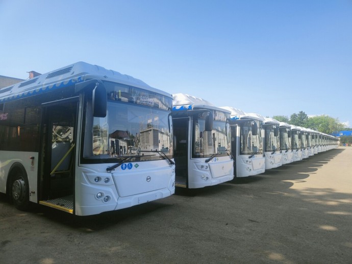 Больше 10 новеньких автобусов повезут жителей районов Костромской области
