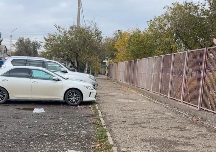 Астраханский детский сад сделают более удобным по просьбе родителей Астраханский детский сад сделают более удобным по просьбе родителей