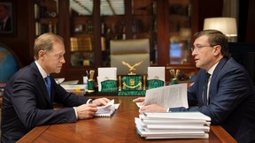 Денис Мантуров встретился с губернатором Нижегородской области Глебом Никитиным