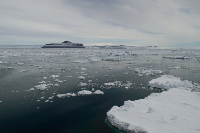 Последствия глобального потепления: Арктика лишится льдов уже через 3-9 лет Последствия глобального потепления: Арктика лишится льдов уже через 3-9 лет