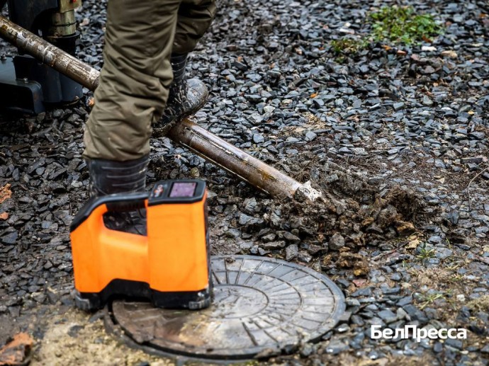 Гладков: «В Борисовке отремонтировали магистральный водовод и коллектор»