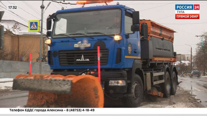 Для содержания региональных дорог зимой в Тульской области готово 416 единиц техники