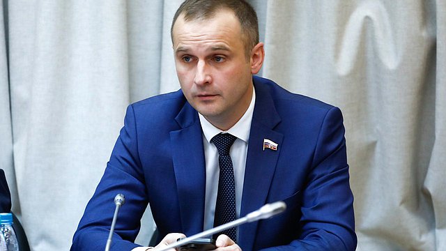 Сергей Леонов: часть доходов от пошлины за выдачу лицензии на оборот табачной продукции должна пойти на профилактические мероприятия