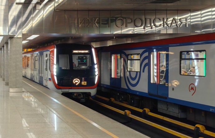 В московском метро предложили съесть вагон. Запить можно чаем или кофе
